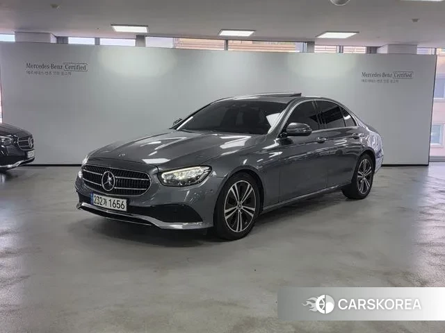 Mercedes-Benz E-Class W213 2020 Серый из Кореи
