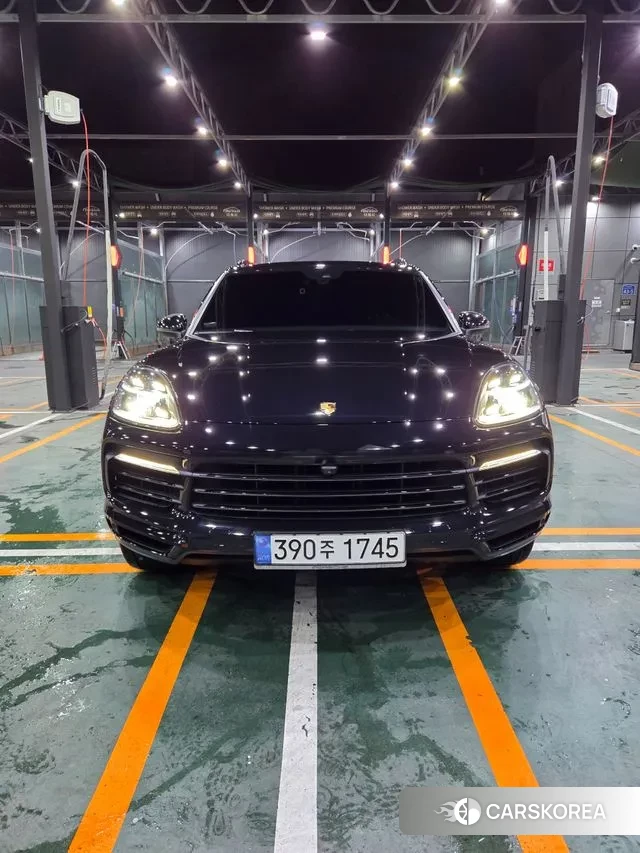 Porsche Cayenne (PO536) 2019 Черный из Кореи