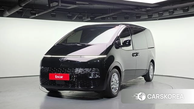 Hyundai Staria 2023 Черный из Кореи