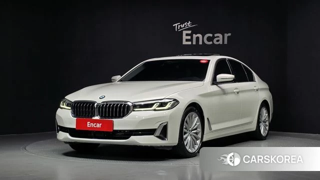 BMW 5 Series (G30) 2023 Белый из Кореи