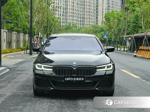 BMW 5 series 2023 Черный из Китая