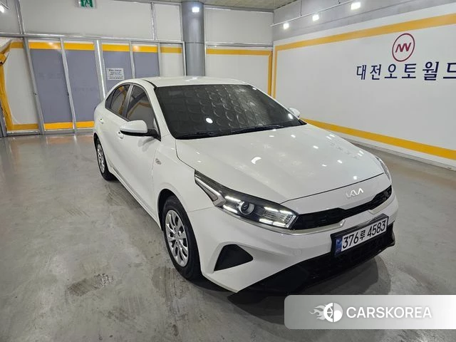Kia The New K3 2nd generation 2023 Белый из Кореи