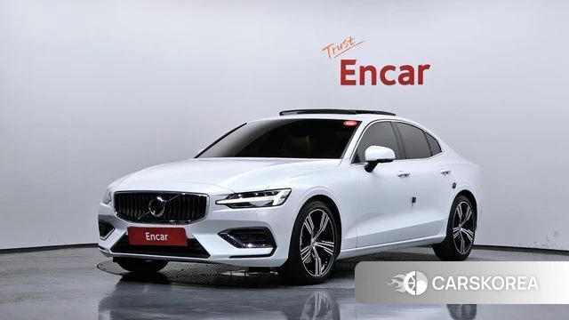 Volvo S60 3rd generation 2019 Белый из Кореи