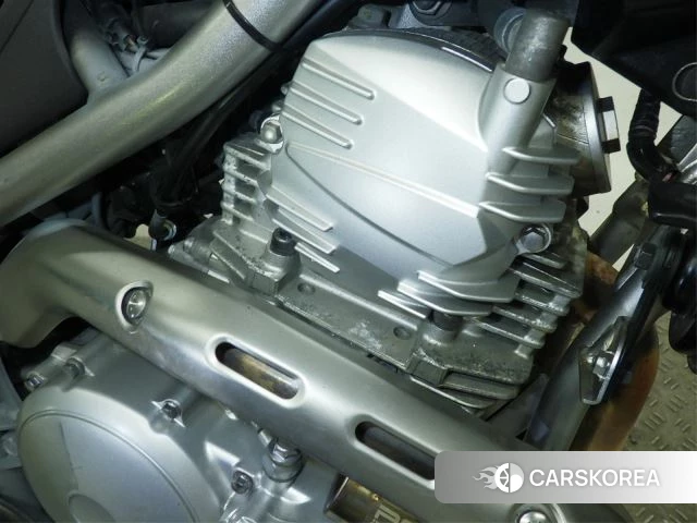 Engine photo