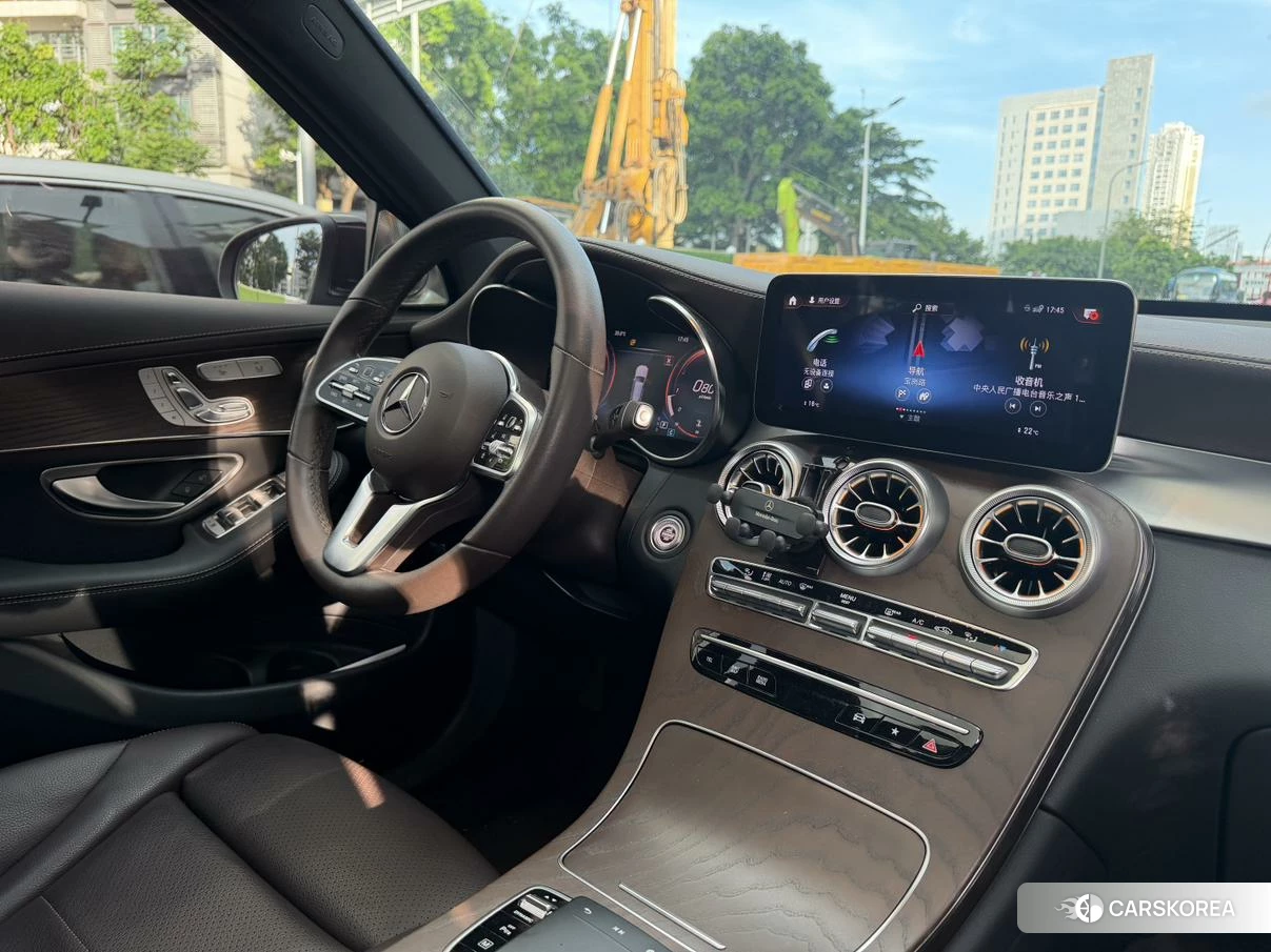 Mercedes-Benz GLC 2021 Черный из Китая