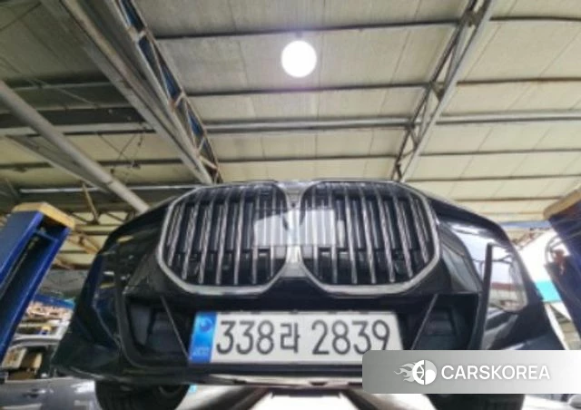 BMW 7 Series (G70) 2023 Черный из Кореи