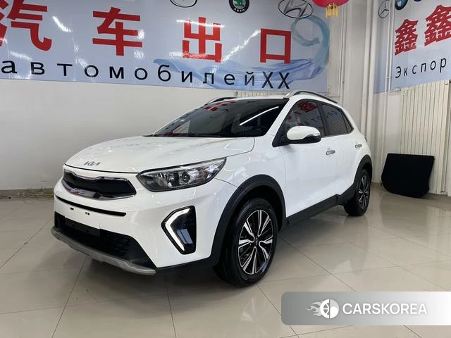Kia Yi Ran 2022 Белый из Китая