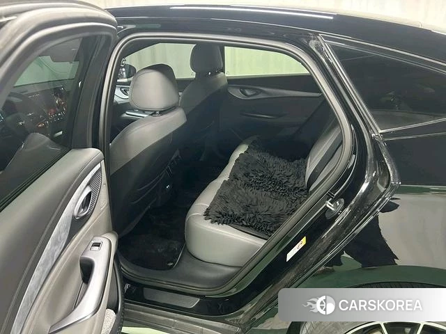 BYD Seal DM 2024 Черный из Китая