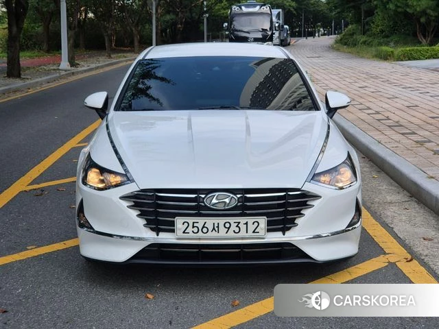 Hyundai Sonata (DN8) 2021 Белый из Кореи