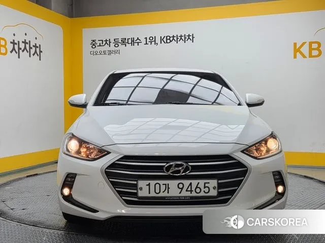 Hyundai Avante AD 2018 Белый из Кореи