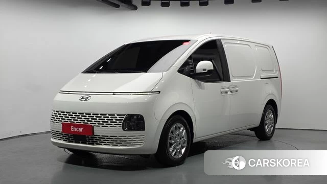 Hyundai Staria 2023 Белый из Кореи