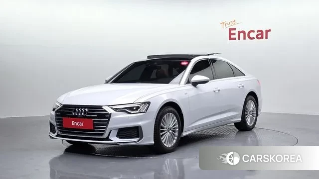Audi A6 (C8) 2021 Белый из Кореи