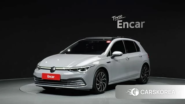 Volkswagen Golf 8th Generation 2024 Серебристо-серый из Кореи