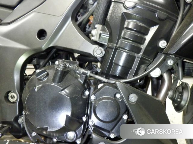Engine photo