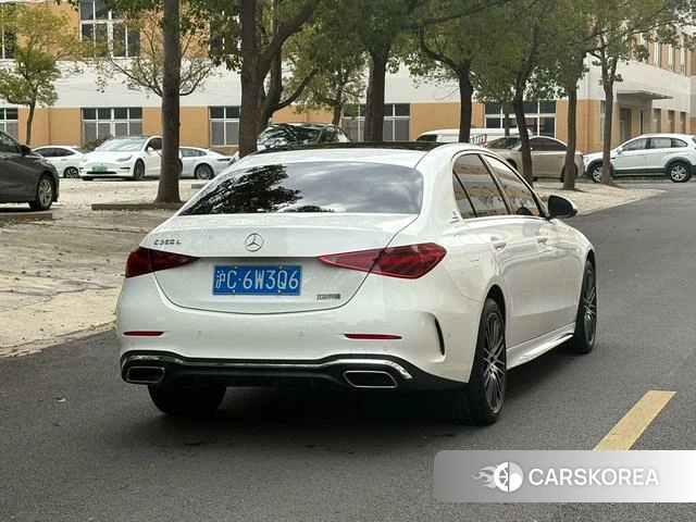 Mercedes-Benz Class C 2024 Белый из Китая