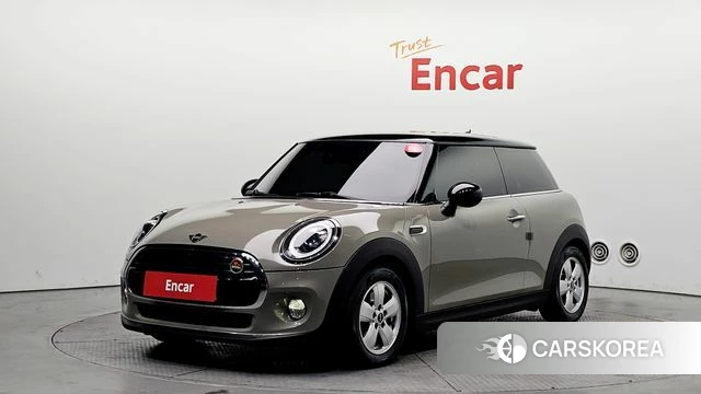 Mini Cooper 2018 Песочный из Кореи
