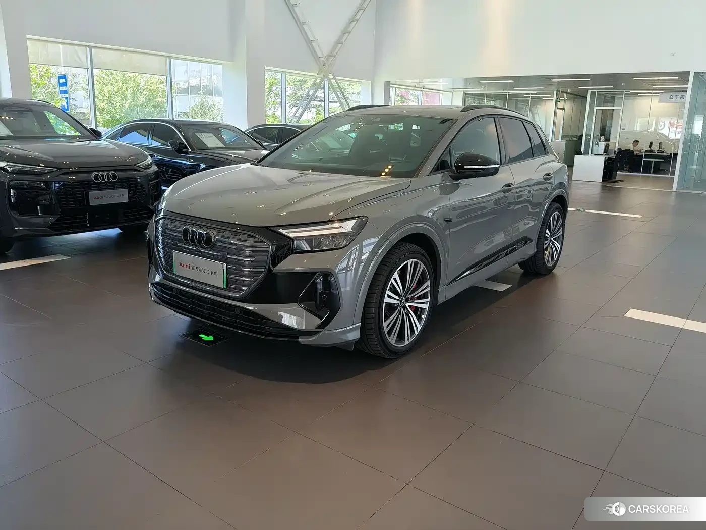 Audi Q4 e-tron 2024 Silver/gray из Китая