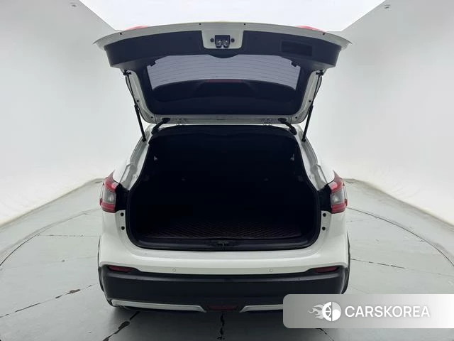 Nissan Qashqai 2021 Белый из Китая