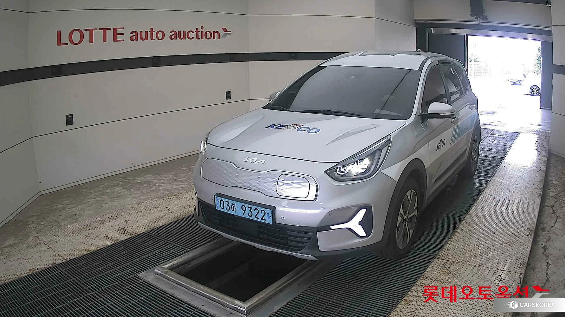 Kia Niro Plus 2023 Sparkling Silver из Кореи