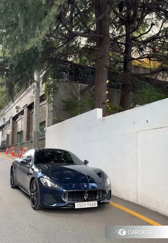 Maserati GranTurismo 2018 Синий из Кореи