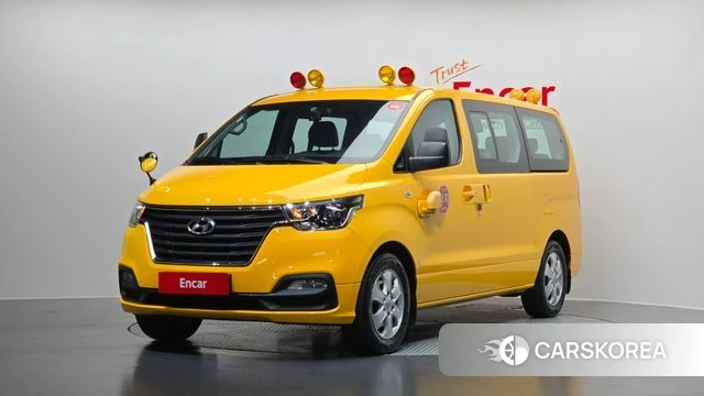 Hyundai The New Grand Starex 2019 Желтый из Кореи