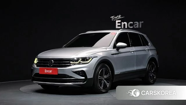 Volkswagen Tiguan second Generation 2022 Серебряный из Кореи
