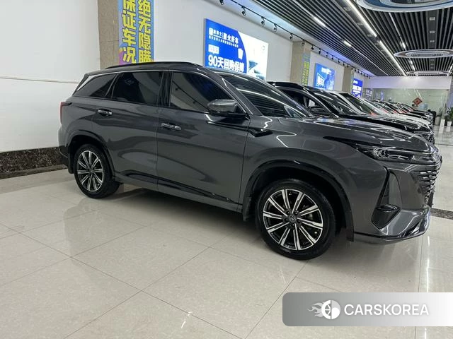 Chang'an CS75 PLUS 2023 Темно-серый из Китая