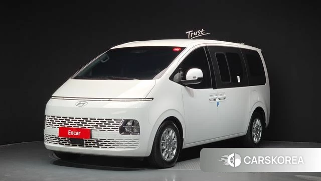 Hyundai Staria 2025 Белый из Кореи