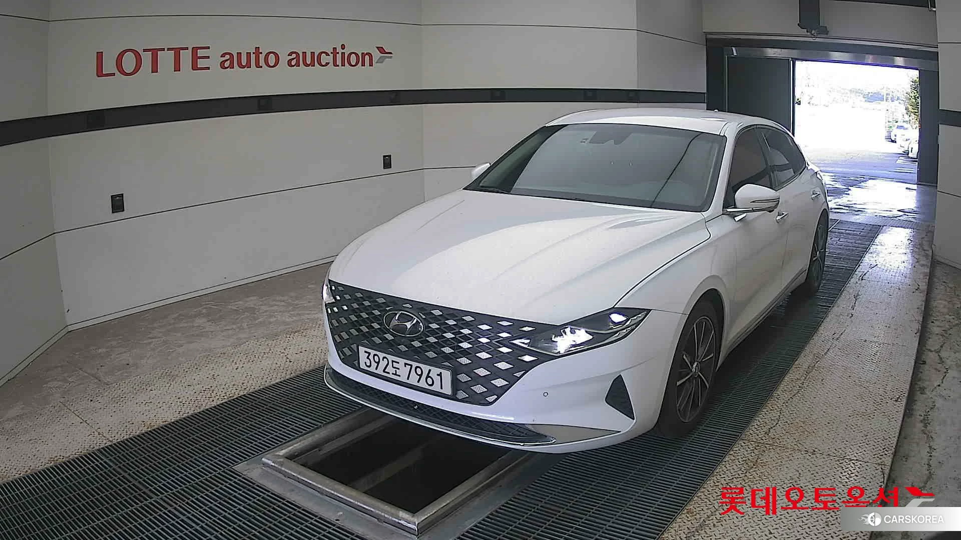 Hyundai Grandeur 2020 Белый из Кореи