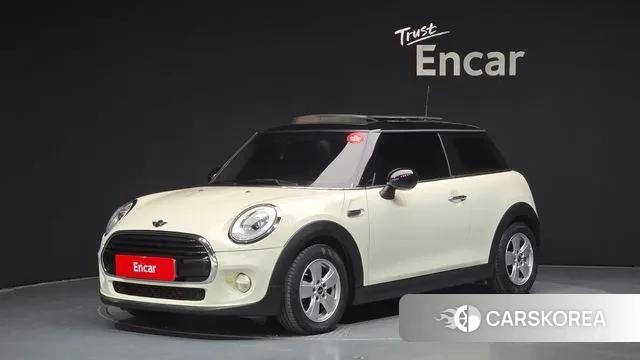 Mini Cooper D 2018 Жемчужный цвет из Кореи