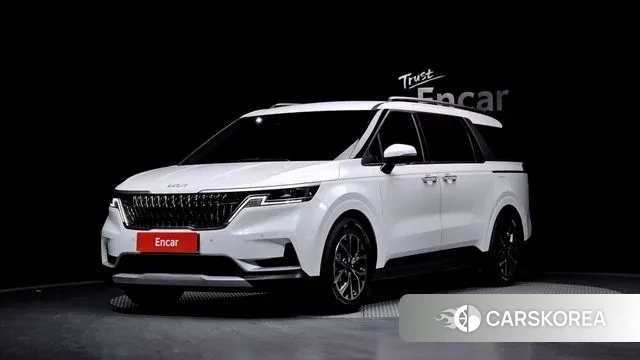 Kia Carnival 4th generation 2023 Белый из Кореи