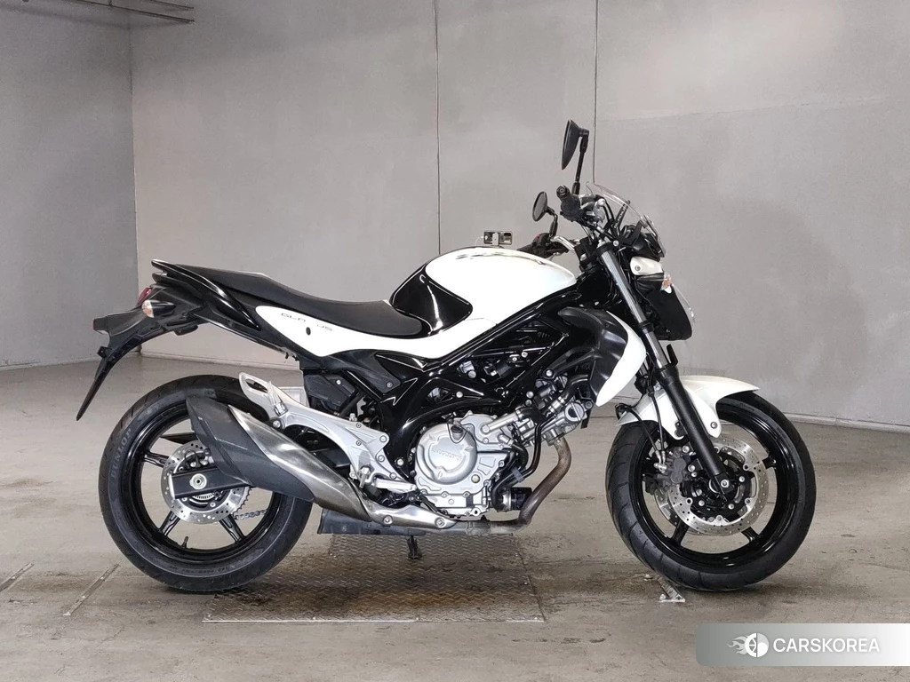 Проданный Suzuki GLADIUS 650 2013 из Японии