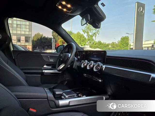 Mercedes-Benz GLB 2024 Белый из Китая