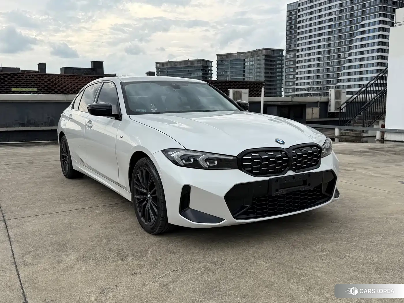 BMW 3 series 2024 Белый из Китая