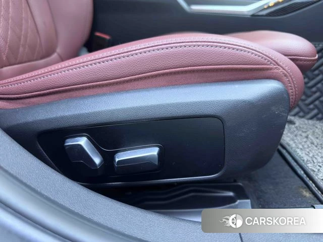 BMW 3 series 2023 Белый из Китая