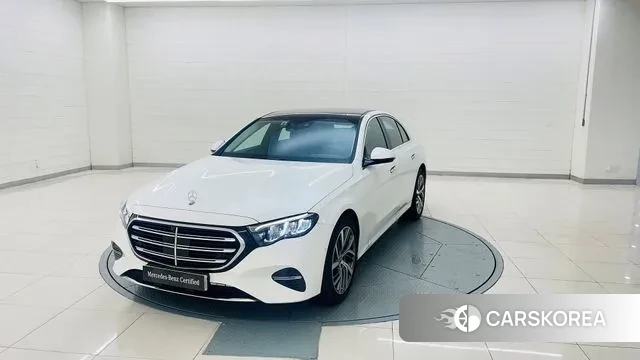 Mercedes-Benz E-Class W214 2024 Белый из Кореи