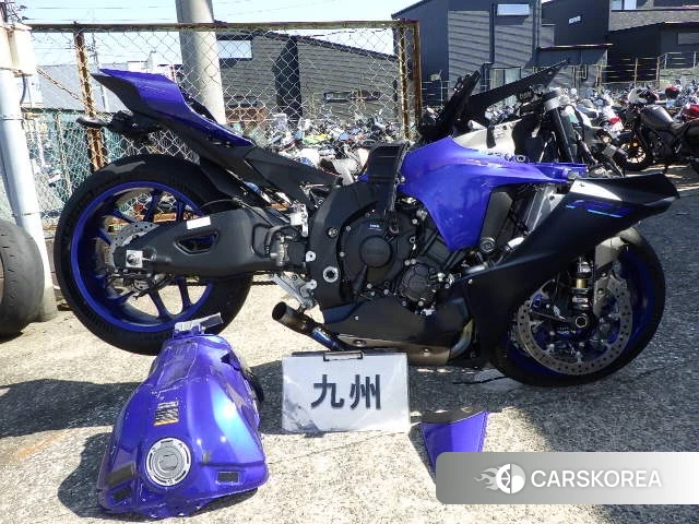Yamaha YZF-R1 2023 из Японии