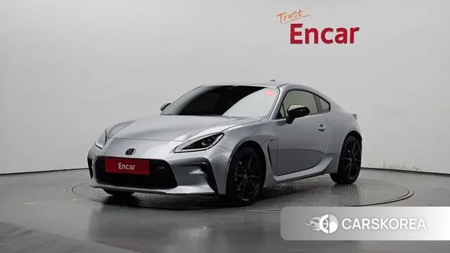 Toyota GR86 2024 Серебристо-серый из Кореи