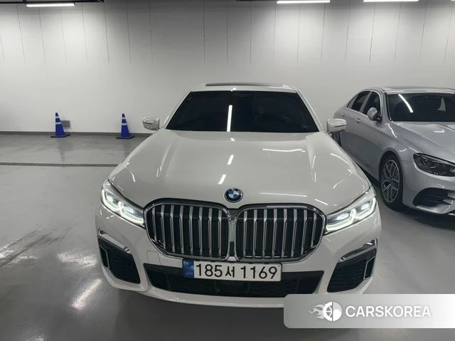 BMW 7 Series (G11) 2022 Белый из Кореи
