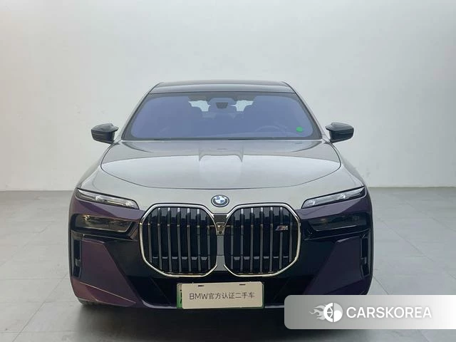 BMW 7 series PHEV 2023 Фиолетовый из Китая