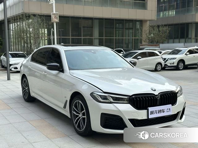BMW 5 series 2021 Белый из Китая