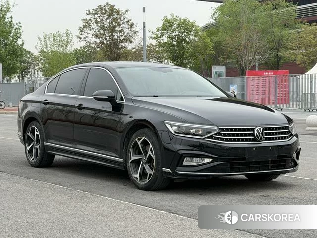 Volkswagen Magotan 2023 Черный из Китая