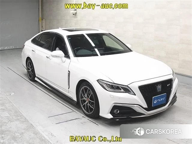 Toyota Crown 2021 из Японии