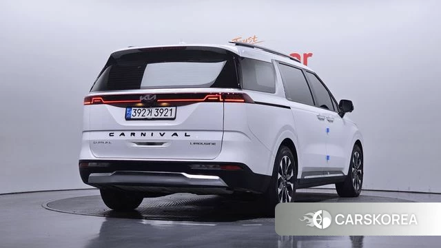 Kia Carnival 4th generation 2020 Белый из Кореи