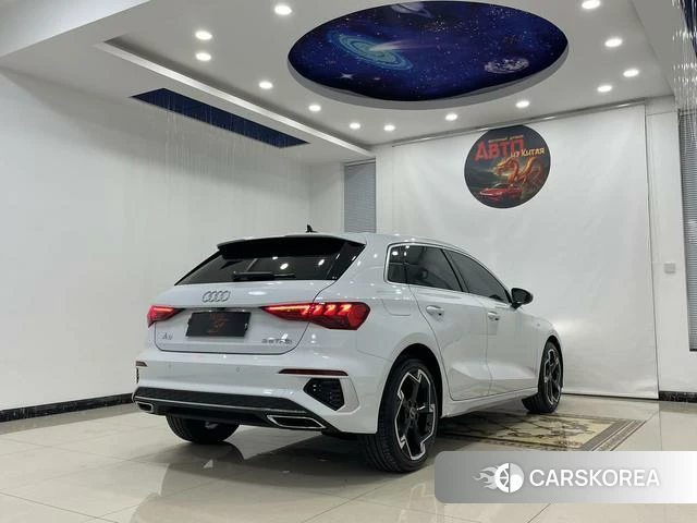 Audi A3 2023 Белый из Китая