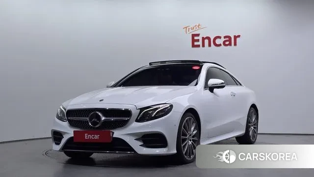 Mercedes-Benz E-Class W213 2018 Белый из Кореи