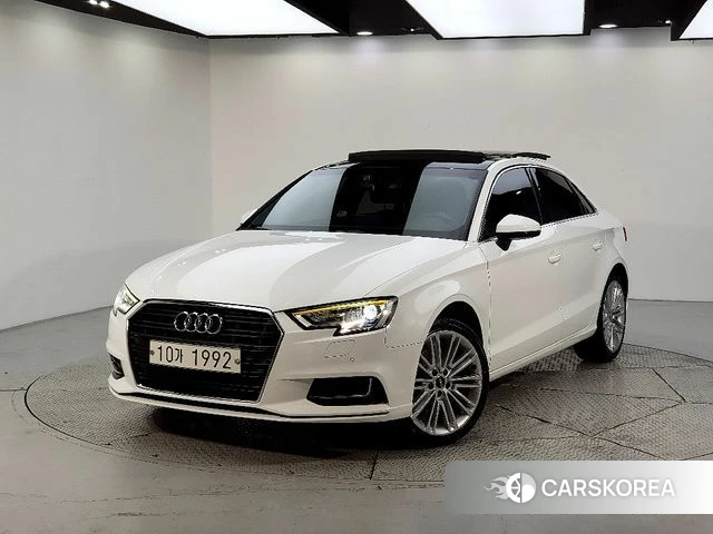 Audi New A3 2018 Белый из Кореи