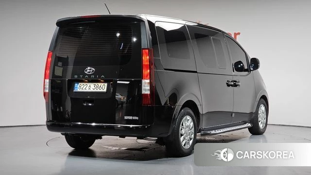 Hyundai Staria 2022 Черный из Кореи