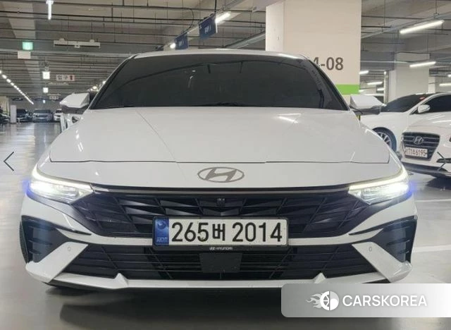 Hyundai The New Avante (CN7) 2023 Белый из Кореи