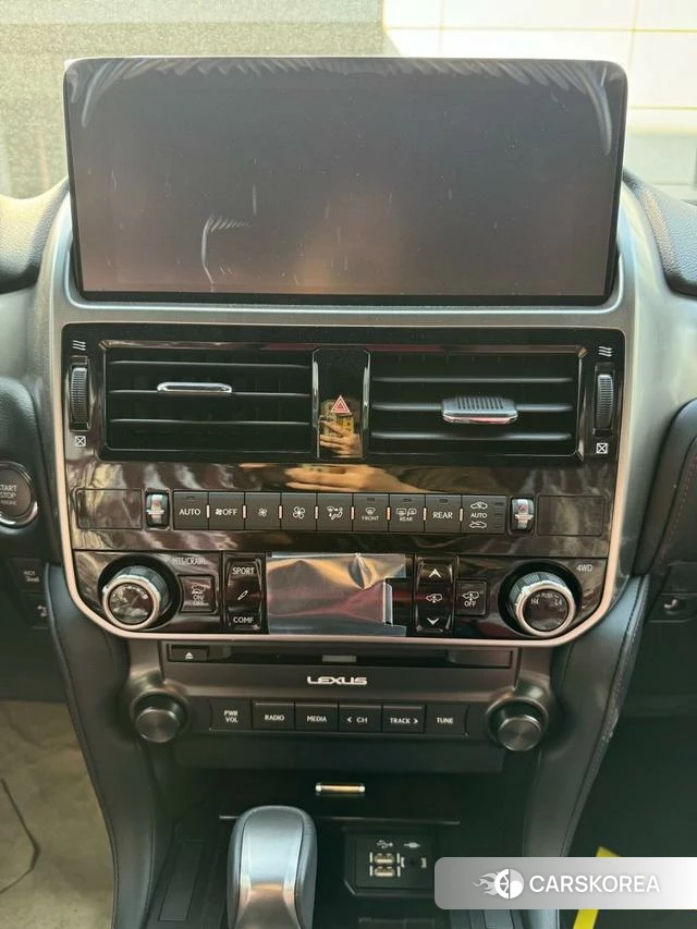 Lexus GX 2023 Белый из Китая